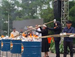 Rp 10 Miliar Rokok Ilegal Dibakar di Padalarang, Kerugian Negara Capai Rp 5,1 Miliar